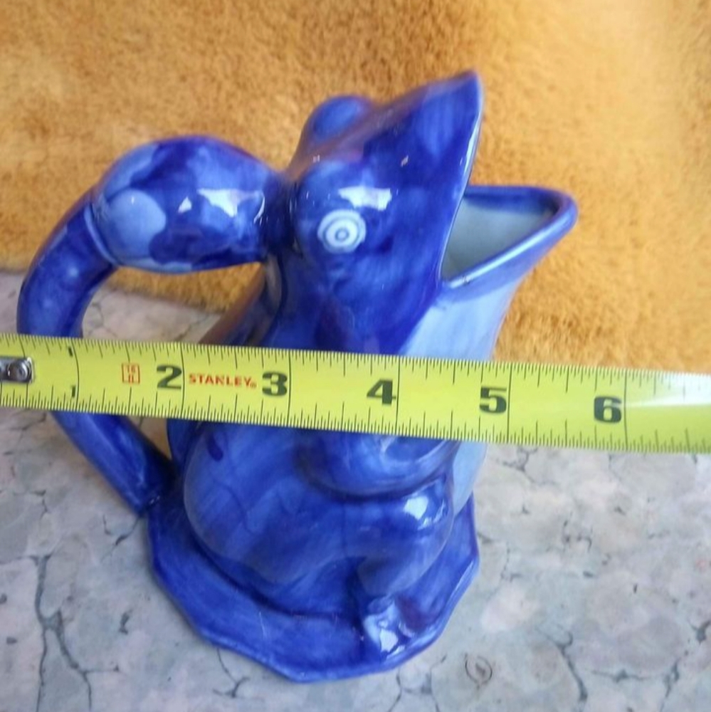 Vintage Ceramic Blue Frog Pitcher.